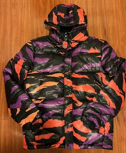 Jordan Nike Air Puffer Jacket Down BQ5695-551 Size Med RARE! SAMPLE! TigerCamo - Picture 1 of 7