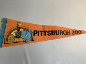 Pittsburgh zoo vintage souvenir rare flag - Picture 1 of 2
