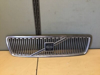 Volvo C70 S70 V70 1998 1999 2000 OEM parrilla delantera cromada 9190776 Foto 1 de 2