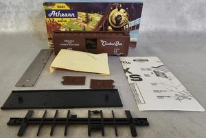 NOS Athearn Bev-Bel HO Scale Chicago & North Western 40' Box Car Kit 841-1 2182 - Picture 1 of 3