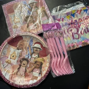 Roblox Girls Birthday Party Set For 10 Plates Napkins Forks 1 Tablecloth - Picture 1 of 6