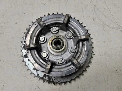 Suzuki GT750 Gt 750 1974 Water Buffalo OEM Rear Sprocket and Drive Hub Foto 1 de 2