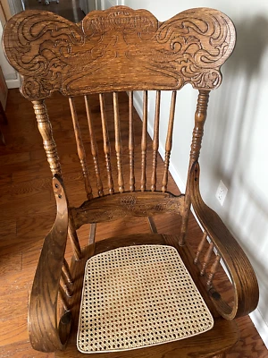 mecedora de madera antigua vintage Foto 1 de 4