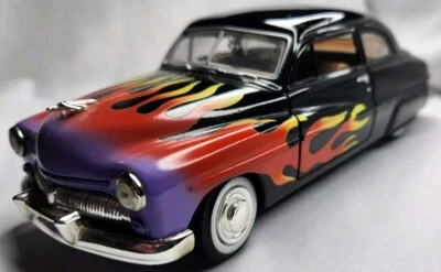 Mercury 1949 vintage cupé Hot Rod con llamas 1 fundido a presión 1:24 Foto 1 de 4