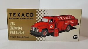 First Gear 1/34 Scale 1955 Dimond T Fuel Tanker TEXACO Puget Sound Plant 