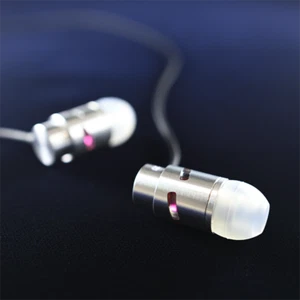 NAGAOKA R1 SV Canal Earbuds Headphones Earphones Wired Silver Music Made in JPN - Picture 1 of 10