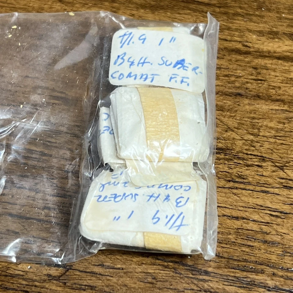 Juego de elementos para lentes Bell & Howell 25 mm f1,9 Super Comat montaje C como nuevo Foto 1 de 1