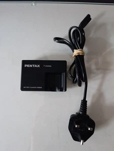 Genuine Pentax D-BC63 charger for DLI63 for Optio L36 L40 L30 M30 M40 T30 RS1000 - Picture 1 of 3