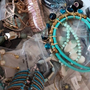 MODESCHMUCK KONVOLUT - Bild 1 von 1