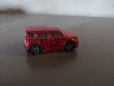 Hot Wheels Prime Edizioni SCION xB 53 rosso Trasparente - Immagine 1 di 3