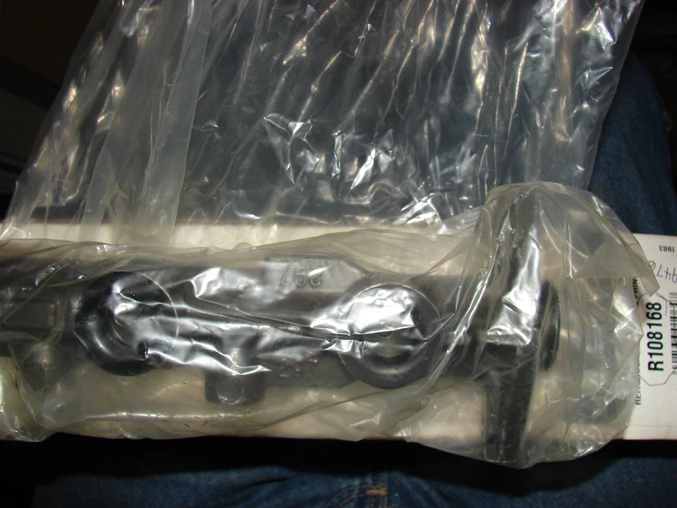 Wagner R108168 Brake Master Cylinder Fits 84-95 Dodge Caravan — 第 1/1 张图片