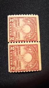 Scott #656, M/F/NH, Edison, Carmine Rose, pair, 2cent, Perf 10 Vertical, 1929 - Picture 1 of 2