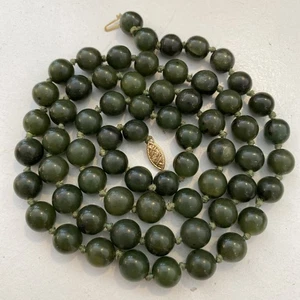 75.3 g 14kg Filigree Clasp Nephrite Jade Knotted Bead Necklace 6 mm. Translucent - Picture 1 of 13