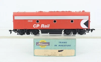 HO Scale Athearn 3038 Canadian Pacific F7B Dummy Unpowered Diesel - Image 1 of 4