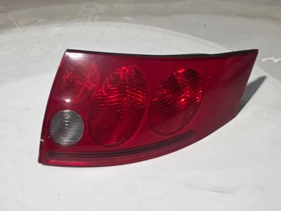 Audi TT 8N tail light taillight right lamp 8N0945096 - Image 1 of 2