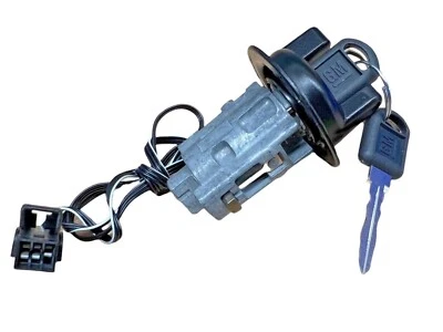 1996 GM CAVALIER SUNFIRE IGNITION LOCK CYLINDER 2 KEYS AUTOMATIC NEW OEM! - Image 1 of 4