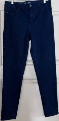 Pantalones de mezclilla ajustados azules oscuros con tachuelas adornados con estrás rockeros brillantes talla 6 Foto 1 de 4
