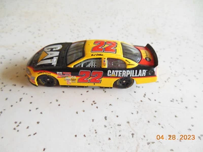 Ward Burton #22 Caterpillar 2003 Nascar fundido a presión 1 64 por Racing Champions. Foto 1 de 4