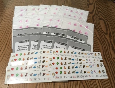 SAXON PHONICS & SPELLING / 10 STUDENT DICTIONARIES, LETTERS, HANDWRITING / GR 1 - Image 1 of 4