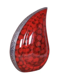 Urna de cremación infantil de aluminio con lágrima roja grabada conmemorativa para cenizas - Imagen 1 de 3