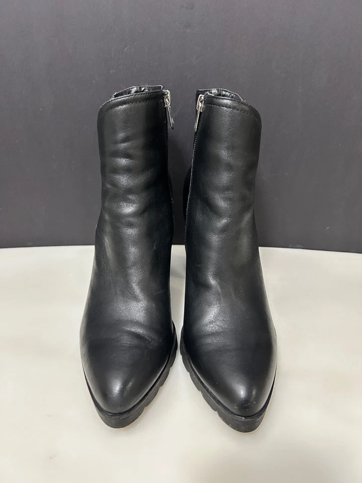 Botas al tobillo Adrienne Vittadini talla 8,5 Noelle de cuero negro para mujer Foto 1 de 4