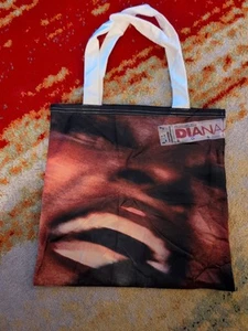 DOPPELSEITIGE DIANA ROSS VELOUR TASCHE, Ein Abend mit Diana Ross Album Cover, Neu - Bild 1 von 1