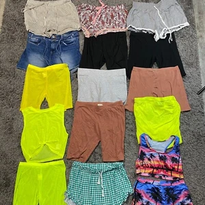 Lotto all'ingrosso rivenditore pacchetto di 15 pantaloncini donna M/L collant comodi misti - Foto 1 di 9