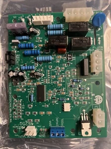 Automatic Ignition Board ANSI Z21.20 4525Q Emerson 24vac 60HZ 0.5amps Max - Picture 1 of 2