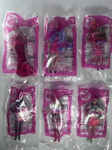 McDonalds Around the World Barbie 2008 Komp Set 6 versiegelt - Bild 1 von 2