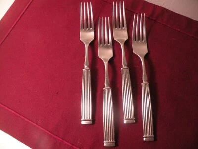 Juego de 4 tenedores de ensalada Dansk Colbert acero inoxidable International Designs LTD 7 1/4" - Imagen 1 de 4