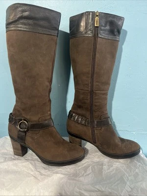 Clarks Artisan Women Campus Fashion Boots Brown Leather Zip Size 6.5M - Image 1 of 4