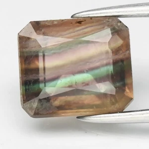 π 3.04ct 8.8x7.5mm Octagon Natural Multi Color Fluorite - Africa Gemstone - Picture 1 of 4