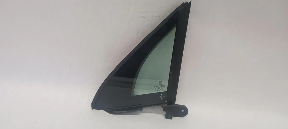 '18-'24 VOLKSWAGEN TIGUAN Left driver front Vent Window OEM Grade A! - Изображение 1 из 4