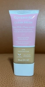 COVERGIRL Clean Fresh Skin Milk Foundation 1 oz # 570 Medium/Tan - Picture 1 of 2