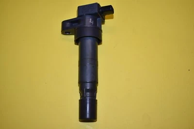 Bobina de encendido 06-18 Kia Sedona 07 08 09 10 11 12 13 14 15 16 17 27301-3C000 Foto 1 de 4