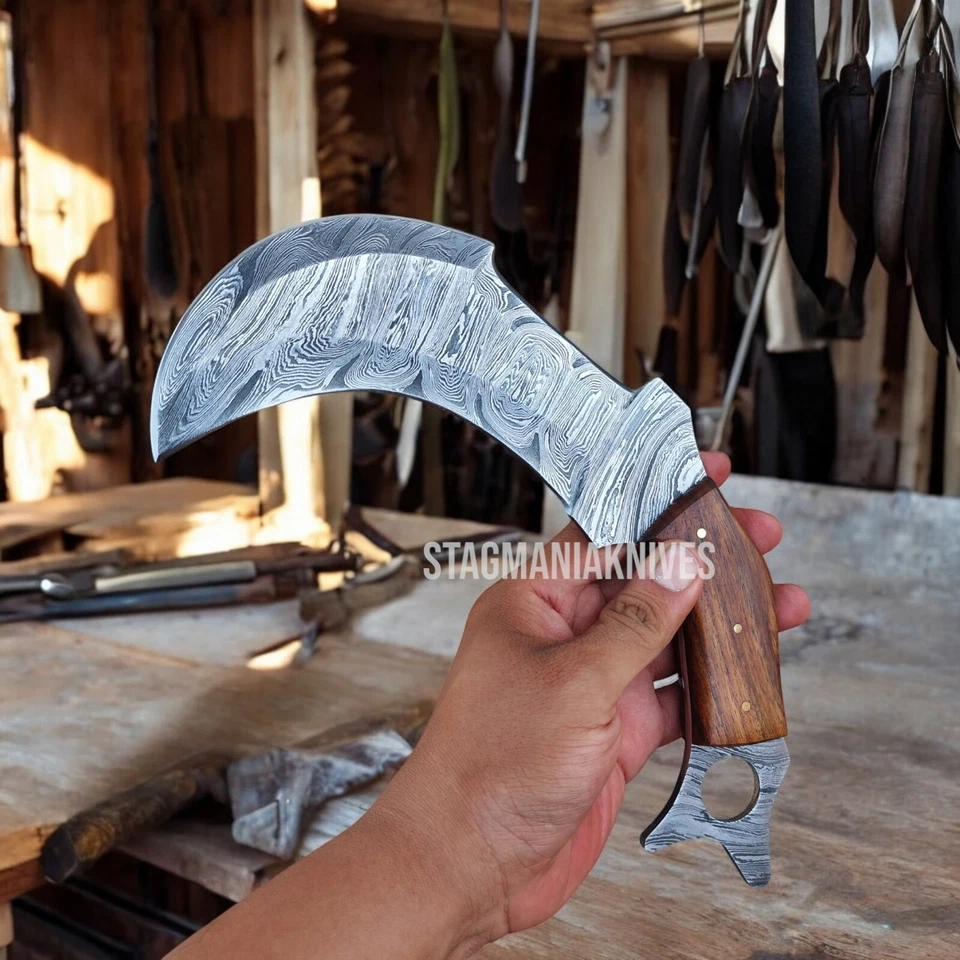 Hand Forged Damascus Steel Full Tang Hunting Karambit Knife Double Edges Sharp - Image 1 of 1