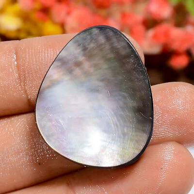 37 Ct. Natural Fancy Mother Of Pearl Cabochon Gemstone Pendant Making 27X22X6 mm - Image 1 of 4