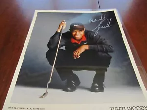 Tiger Woods Signed Auto Promotional 8x10 Photo Masters Golf - Picture 1 of 3
