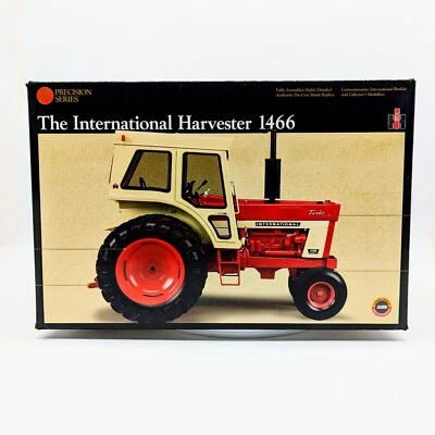 1/16 International Harvester 1466 Tractor W/ Duals, Precision Series - Image 1 of 4