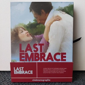 Last Embrace (Cinematographe / Vinegary Syndrome, 4K + Blu-ray, 1979) - Picture 1 of 15