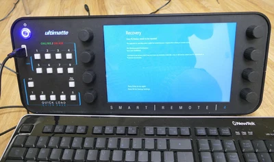 Blackmagic Design Ultimatte Smart Remote 4 (Error de arranque de Windows 10 presente) Foto 1 de 4