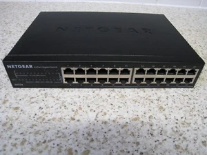 NETGEAR GS324v2 Gig Ethernet 10/100/1000 Rack mounting - Picture 1 of 4