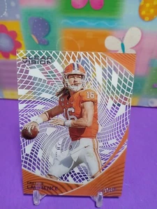 Selecciones del draft de Chronicles Clear Vision 2023 Trevor Lawrence #23 Tigers - Jaguars  - Imagen 1 de 2