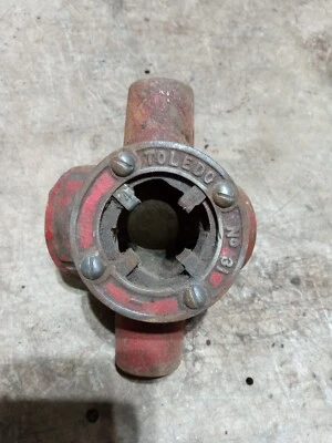 Toledo  No. 31 Pipe Threading Head with Dies - Image 1 of 4