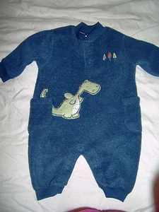 Conjunto de una pieza de dinosaurio azul brezo pesado Carters para niños talla 3-6 meses - Imagen 1 de 3
