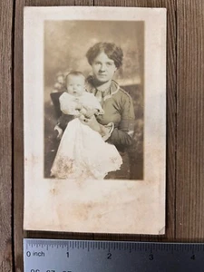 RPPC Real Photo Postcard Woman baby St. Joseph, Missouri MO Helen May Kerns - Picture 1 of 2