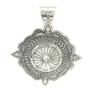 Delayne Reeves Sterling Silver Navajo Shield Stamped Pendant Button Center - Picture 1 of 6