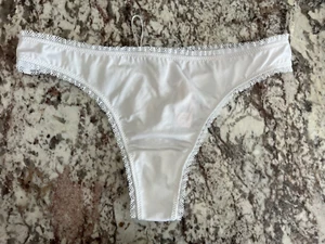 True Vintage Victorias Secret SEXY LITTLE THINGS Smooth Lace-Up Thong Panties M - Picture 1 of 4