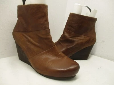 Botas al tobillo OTBT Dharma de cuero marrón con cremallera tacón alto de cuña para mujer talla 10 M Foto 1 de 4