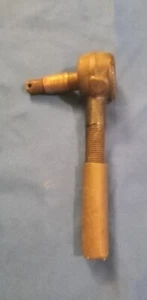 NEW CHEVROLET 1940-54, CORVETTE 1953-62 OUTER TIE ROD END #ES84R Free Shipping - Picture 1 of 5